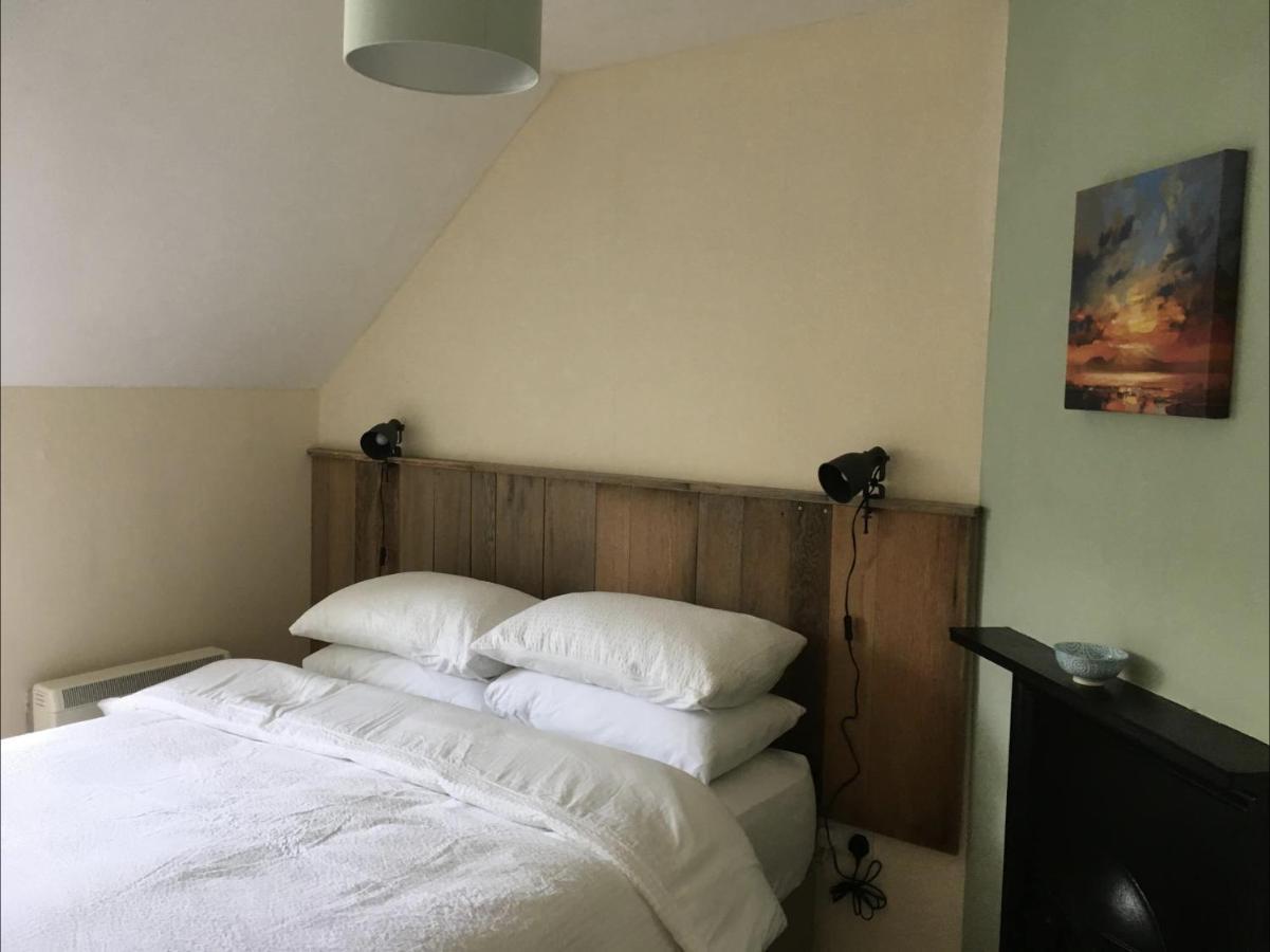 Cosy Arts & Crafts Cottage With Stunning Views بريكون المظهر الخارجي الصورة